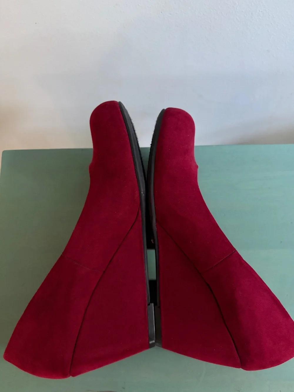 CL by Laundry Deep Red  Suede Wedge Pumps 7 / 7.5